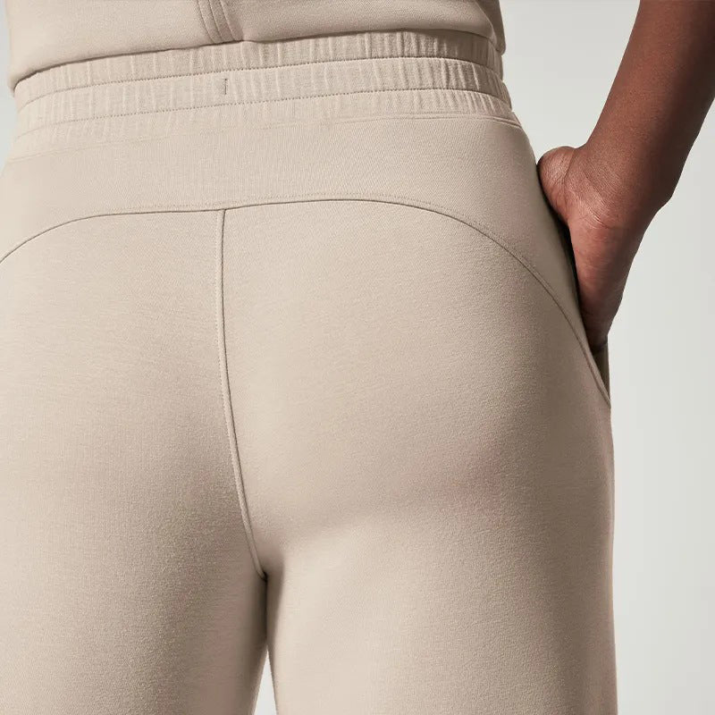 Desiree - Sleeveless tight jumpsuit