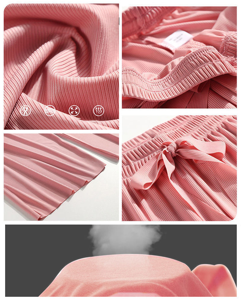 Ice silk pyjamas in two pieces