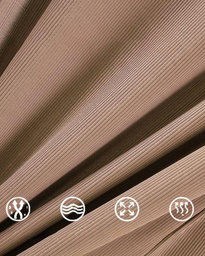 Ice silk pyjamas in two pieces