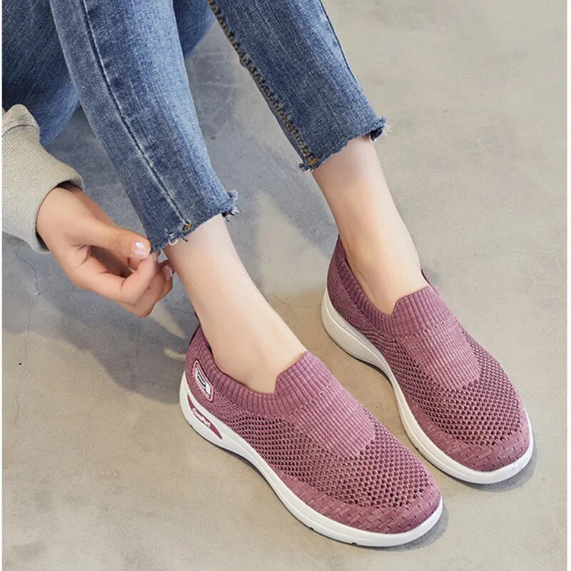 Elara - New breathable casual sports shoes