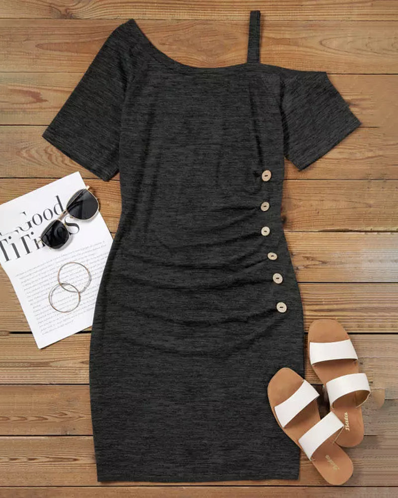 Strapless single-coloured dress