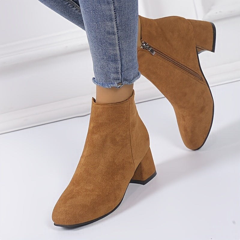 Freya - Elegant block heel ankle boots with side zipper