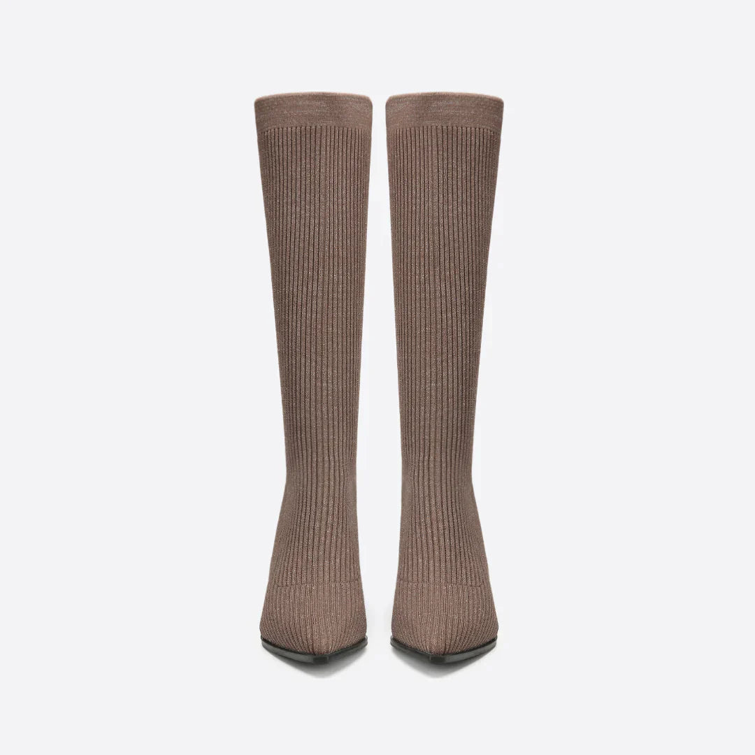 Gemma Knitted boots with a stylish heel for women