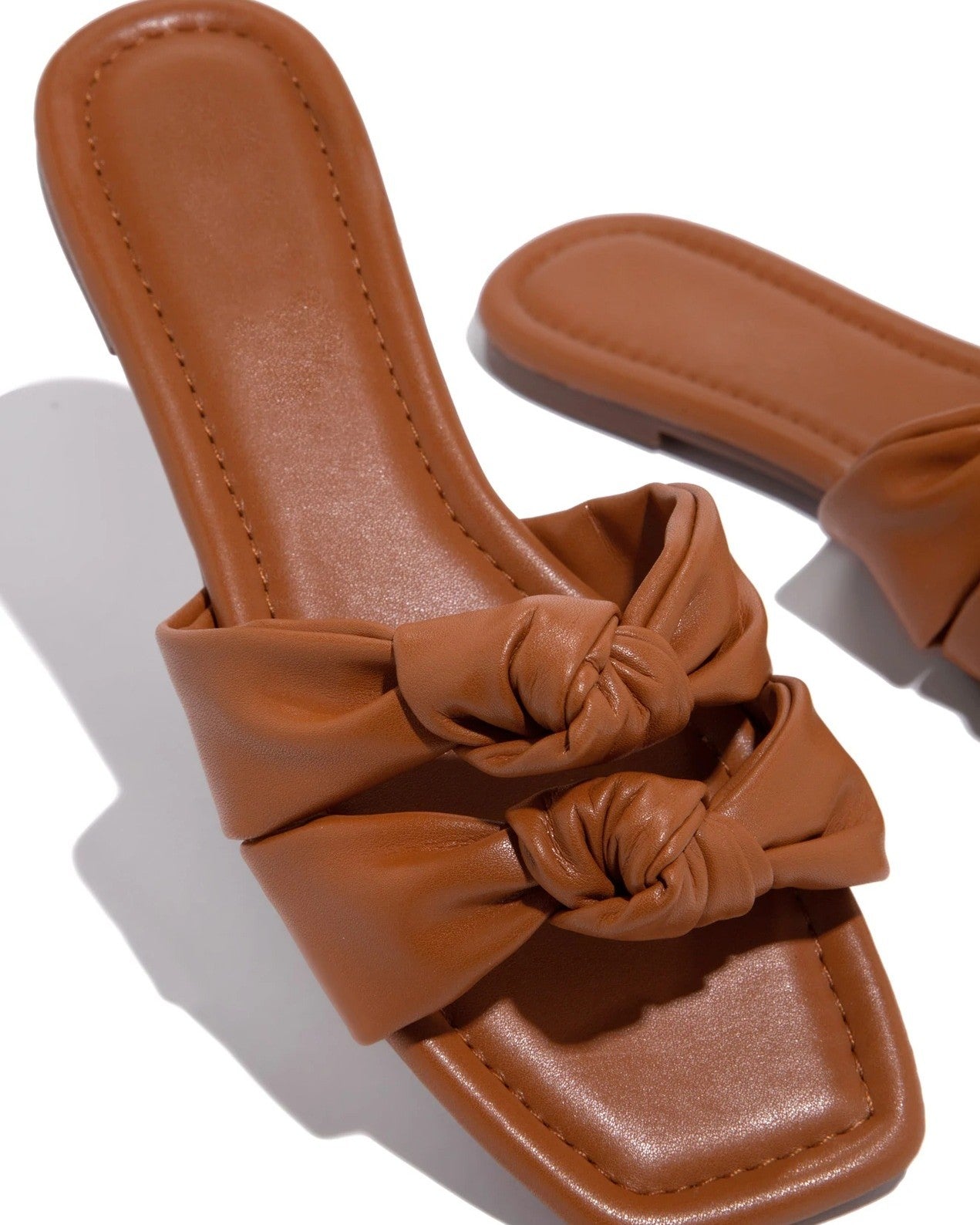 Beach flip flop sandaler med roset