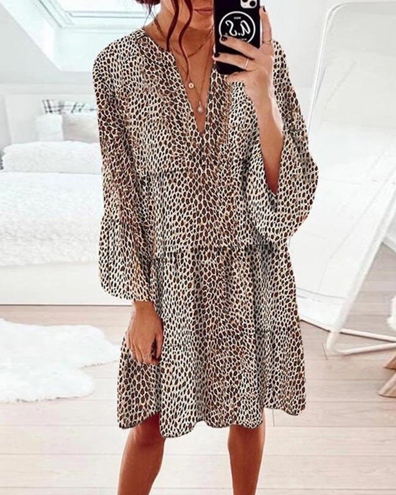 Leopard knee-length dress