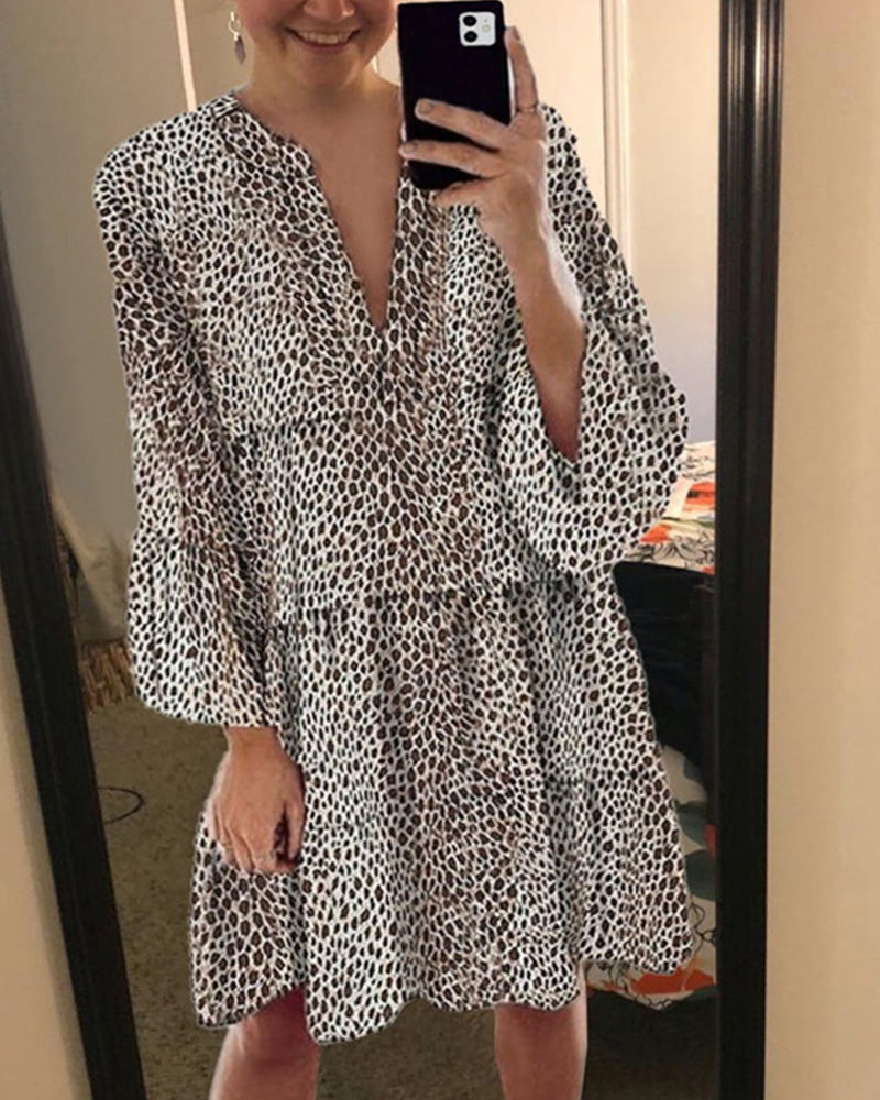 Leopard knee-length dress