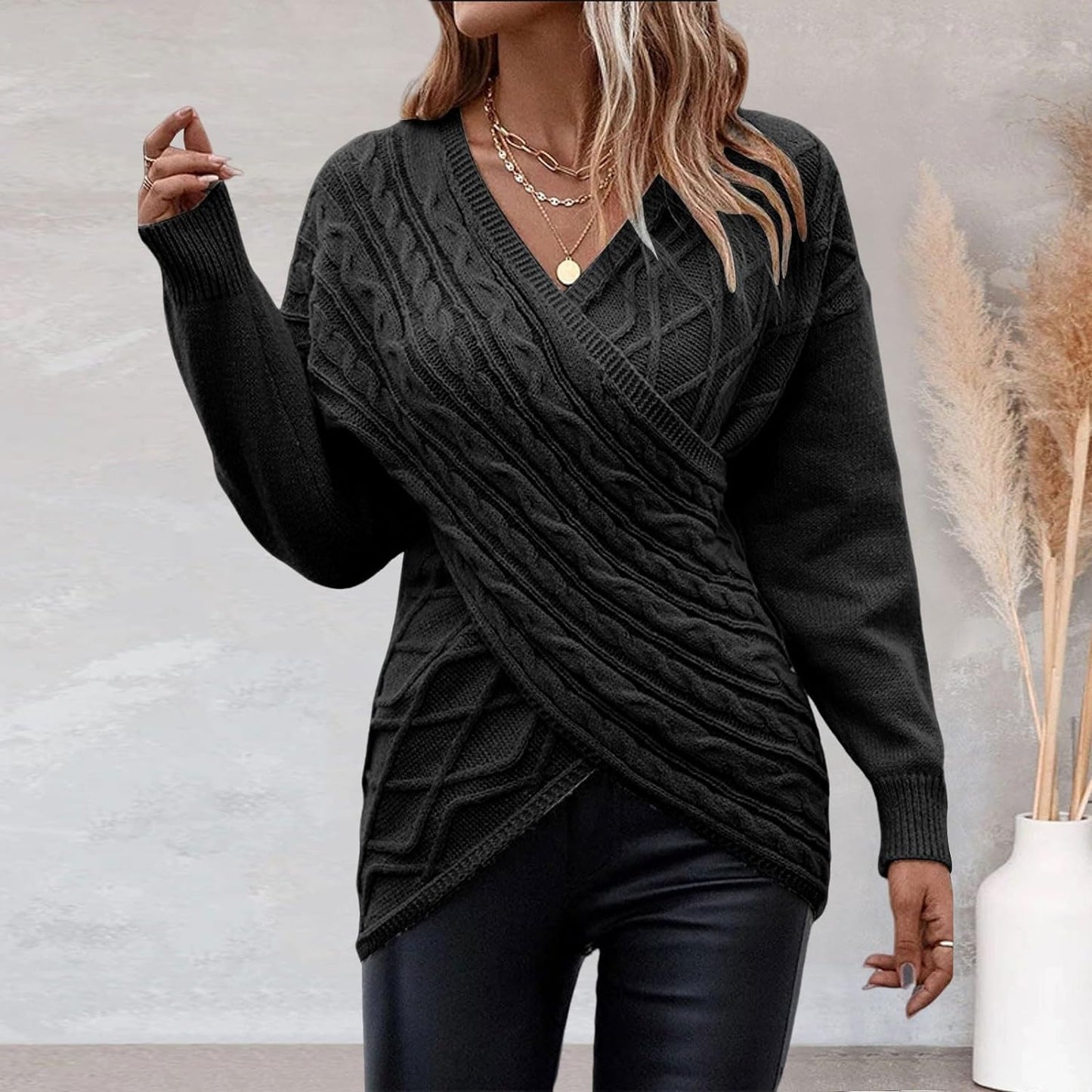 Single Colored V-Neck and Long Sleeve Pullovers