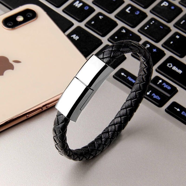 Alleoa™️ Charging Bracelet