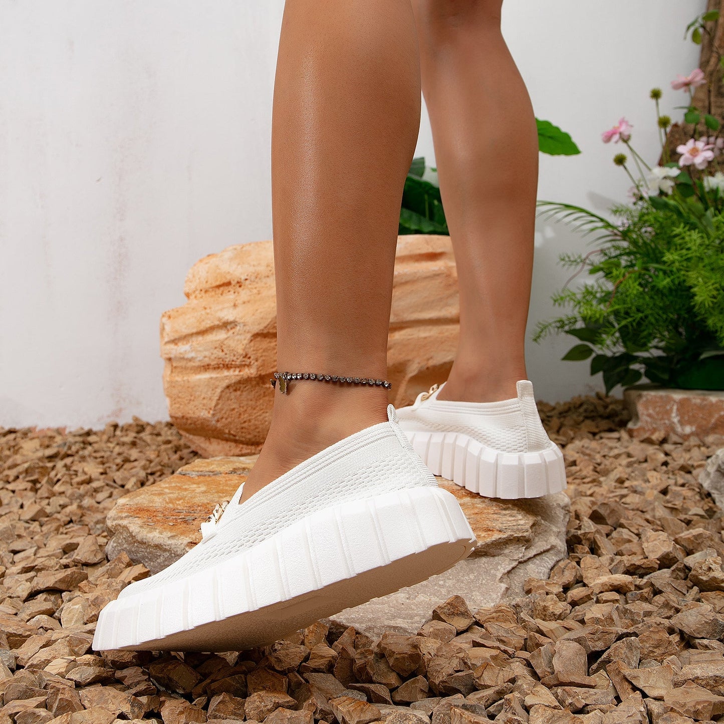 MOUSSE FIT - Comfortable designer loafers with handcrafted chain details