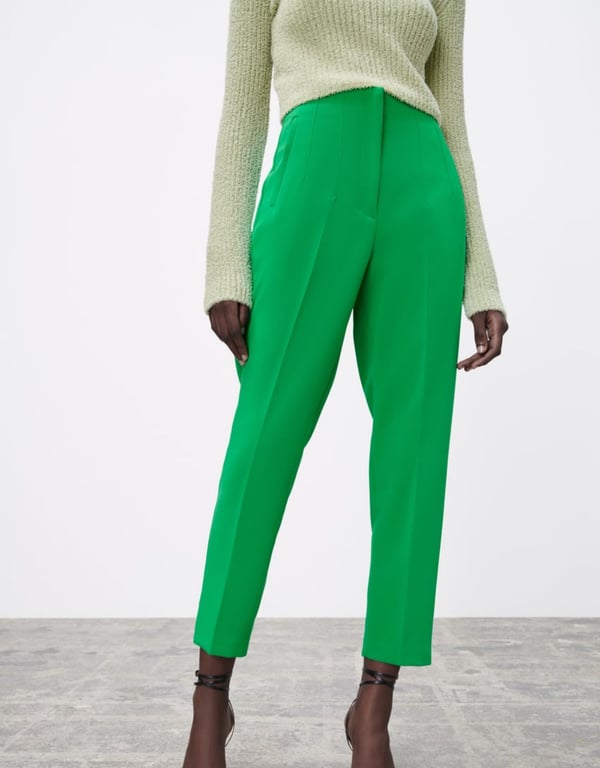 Pleated trousers with a high waistband - for a perfect figure