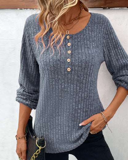 Angelica - Sweater med rund knap