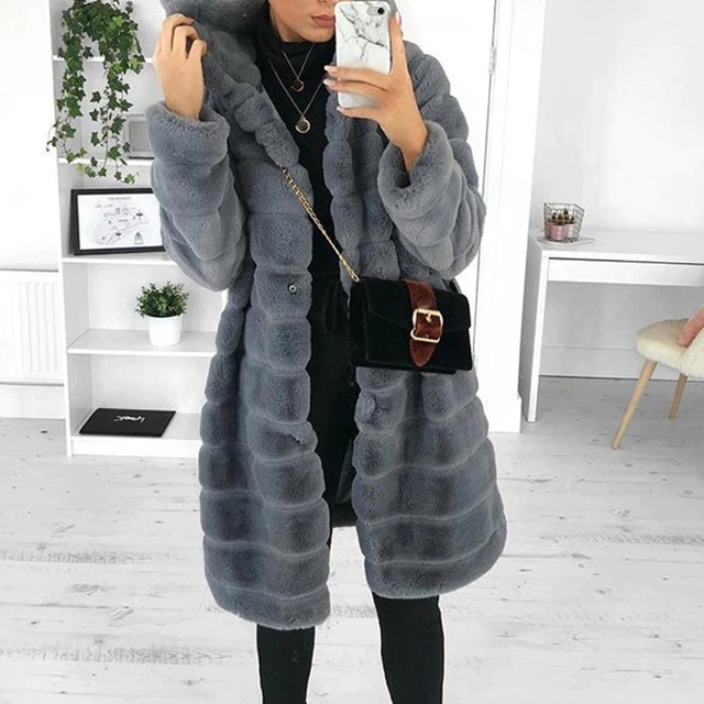 Cecilia| Warm winter coat with hood – Alleoa