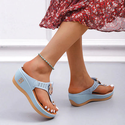 BRIGIT | Voorkom een ​​kromme rug met de nieuwste generatie sandalen