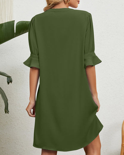 Single colour half sleeve dress with v-neckline