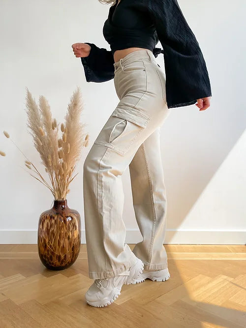 Cargo Jeans with stretch and wide legs